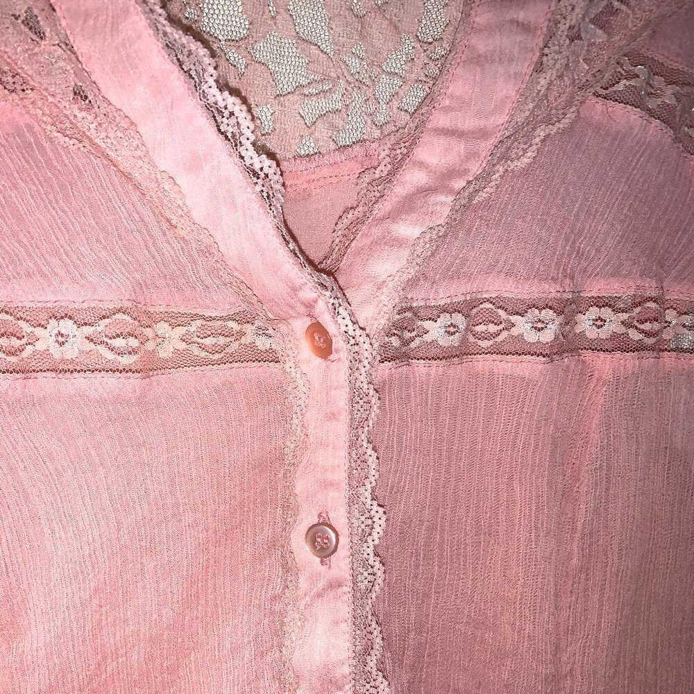 Pink blouse plus - Picture 3 of 5